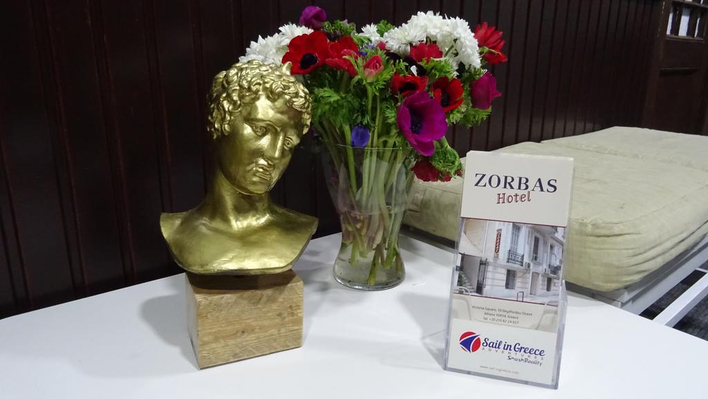 Zorbas Hostel Athen Eksteriør bilde